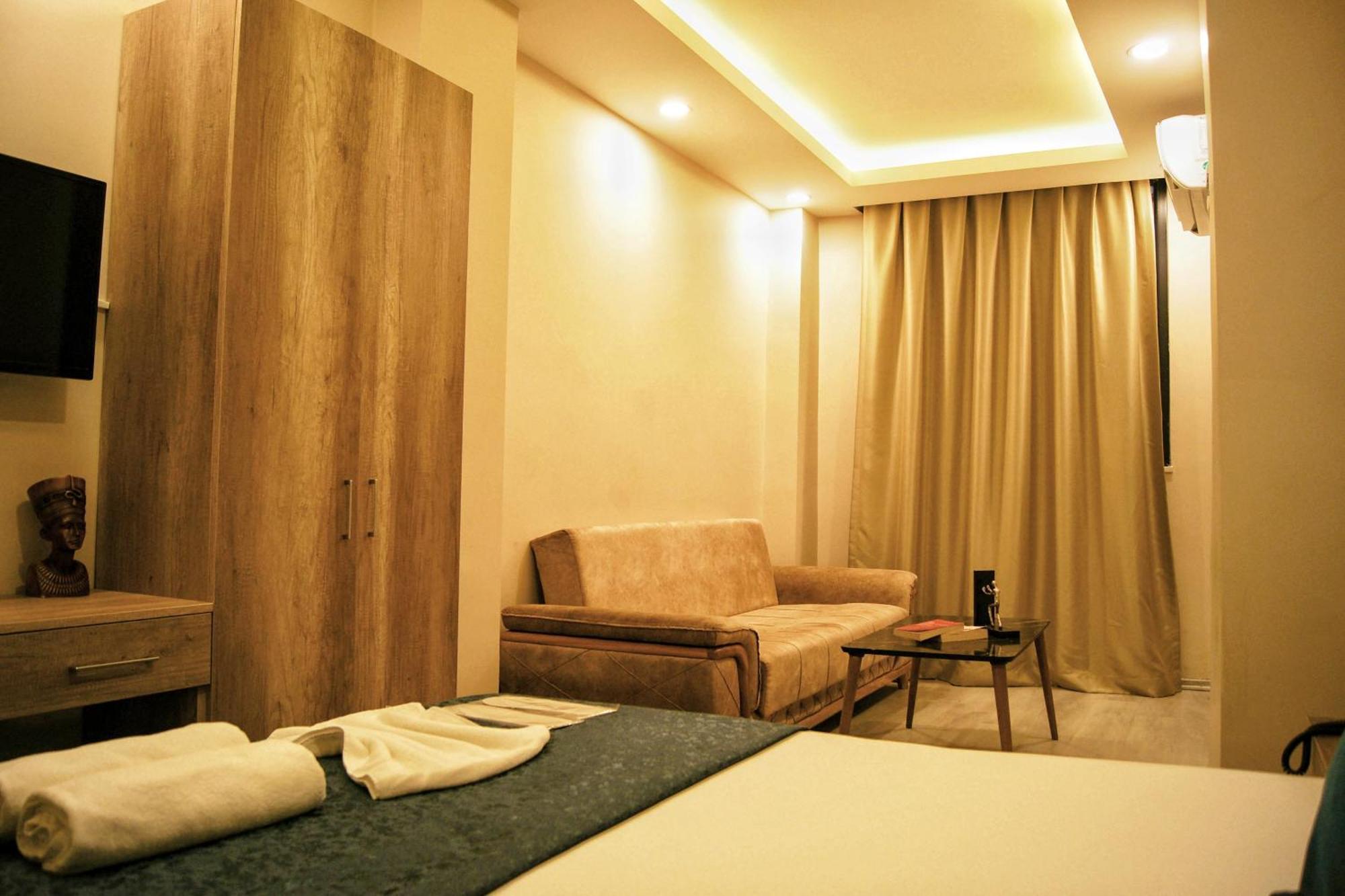 Destinia Pera Hotell Istanbul Exteriör bild